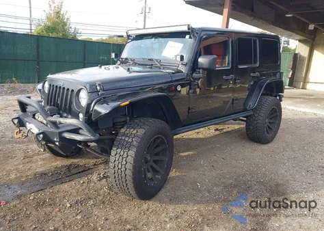 2016 Jeep Wrangler Unlimited Black Bear from USA, damaged, VIN 1C4BJWDG6GL147979